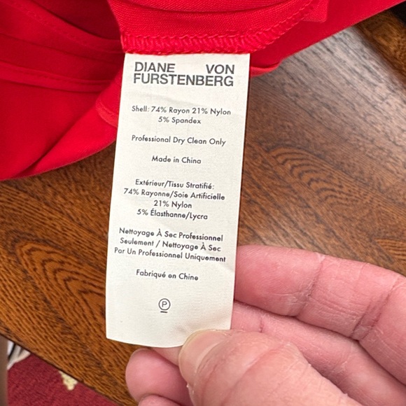 Diane Von Furstenberg Red Sleeveless Dress 2 - Picture 12 of 12